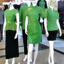 法特羽絨制衣廠 專業(yè)團體訂做服飾，服飾零售一站式服務(wù)