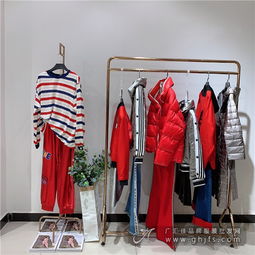 秋冬風(fēng)尚，折扣來(lái)襲——潮牌女裝亮點(diǎn)國(guó)際2019秋冬款尾貨庫(kù)存批發(fā)解析